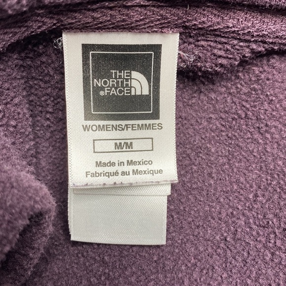 The North Face Purple Hooded Sweatshirt Size Medium - Picture 3 of 7